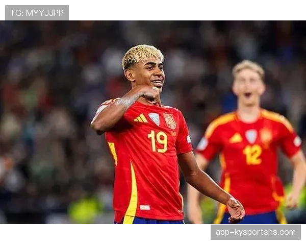 杜埃与亚马尔：新生代边锋的进攻效率差异及战术适配性解析